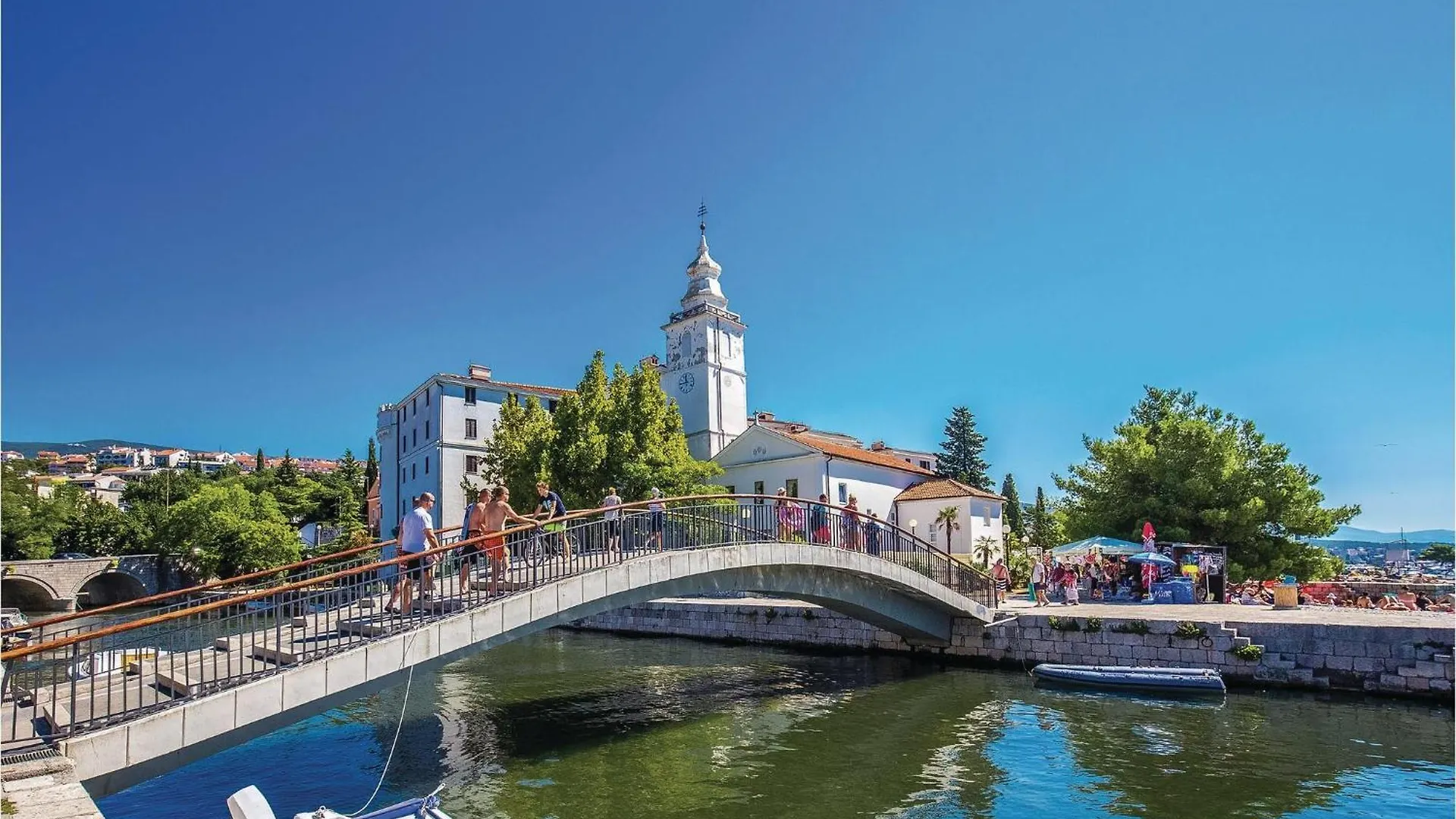 Cozy Apartment In Crikvenica With House Sea View