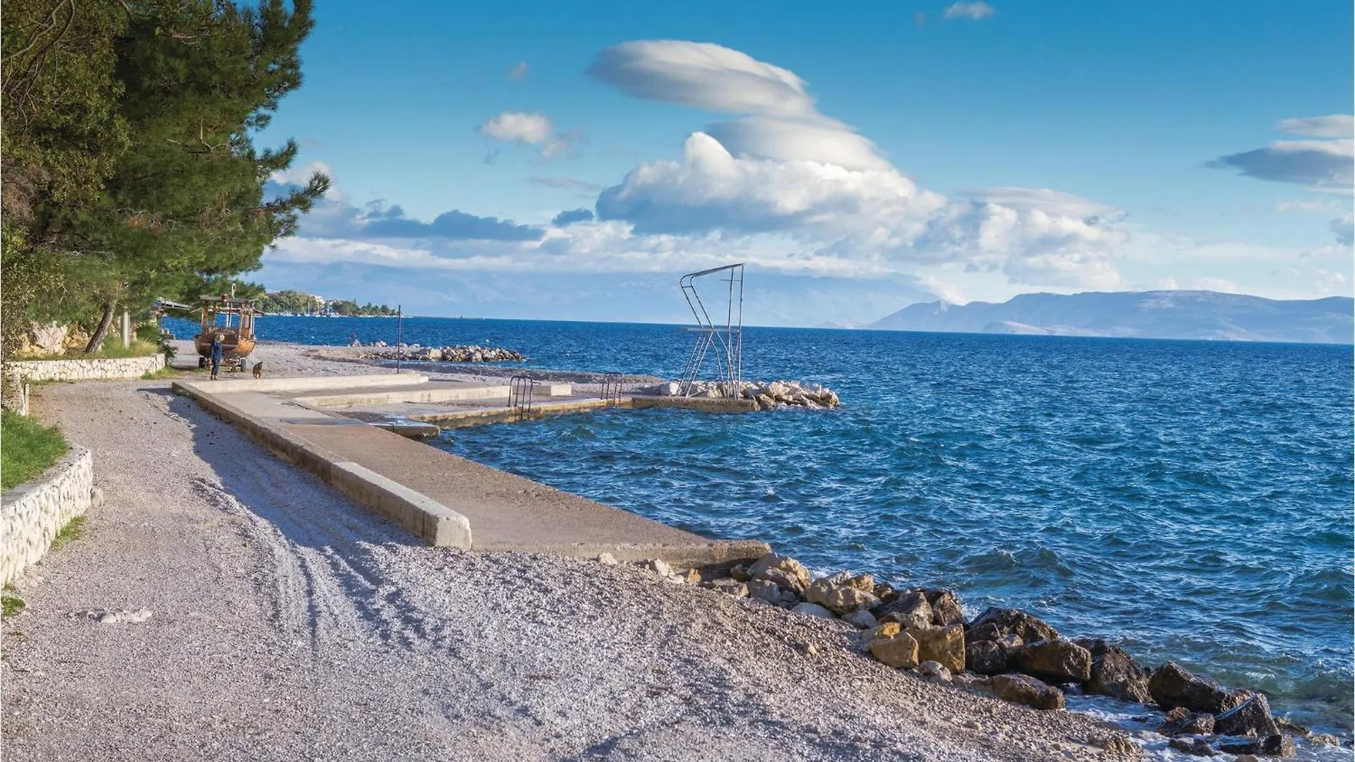 Cozy Apartment In Crikvenica With House Sea View