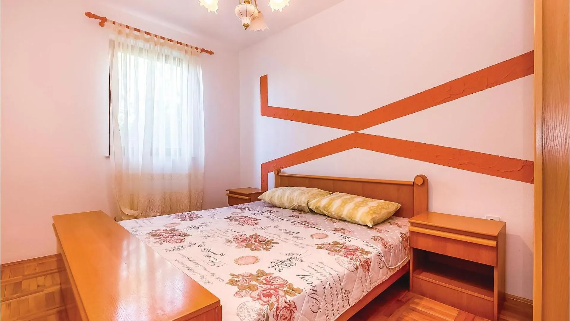Cozy Apartment In Crikvenica With House Sea View